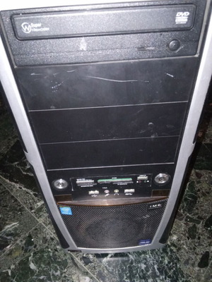 Mid-Tower PC Case used with DVD and Card Reader 42×46×20 cm