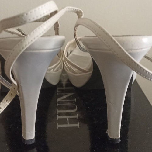 Hunter women's white sandals size 41 used