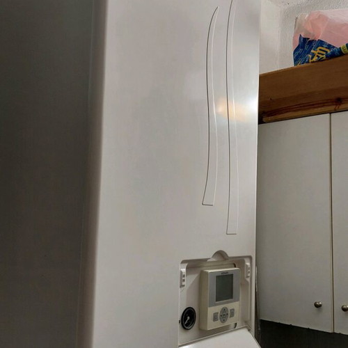 Hitachi single-phase heat pump/cooling used 15KW for 120-150 sqm
