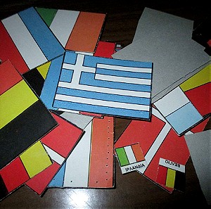 Λοτ 35 χαρτακια απο ΜΠΛΕΚ- σημαίες