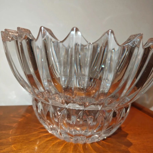 Vintage crystal decorative bowl Mikasa like new