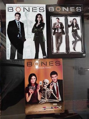 Bones 1,2,3 сезони употребявани 3 автентични DVD комплекта