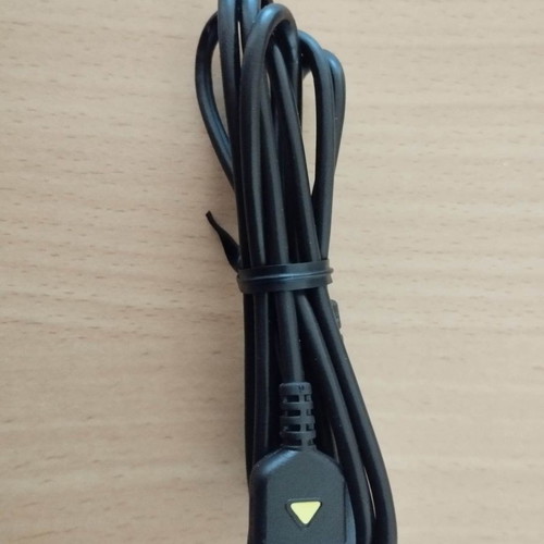 Samsung data link cables like new, 118cm length, set of 3