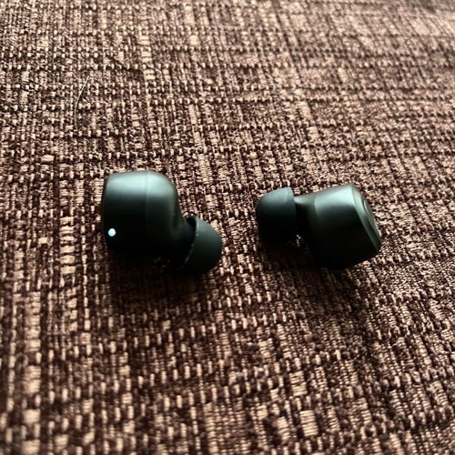Jlab wireless earbuds like new, without charger