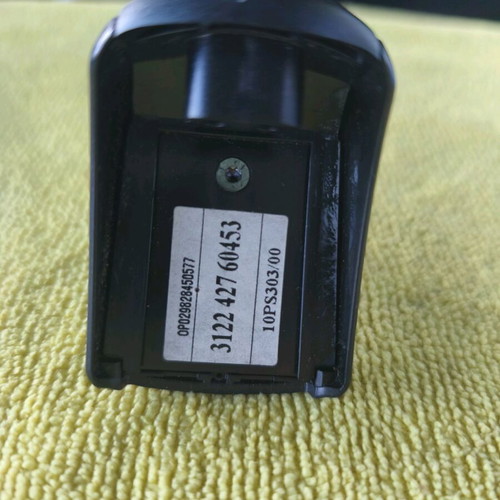 Phillips shaver base like new