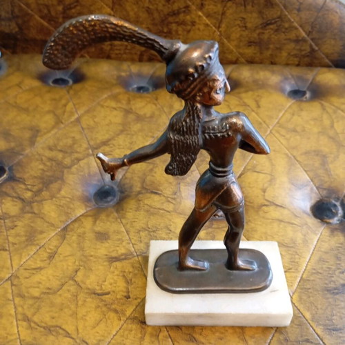 Vintage bronze figurine like new with marble base