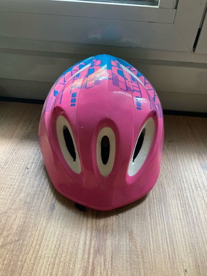 Children helmet like new
