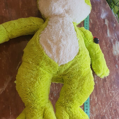 Plush Frog like new