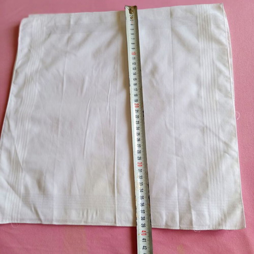 Vintage white cotton handkerchiefs set of 2 like new, 39x39 cm