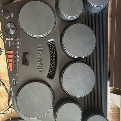 Yamaha DD-75 electronic drum set