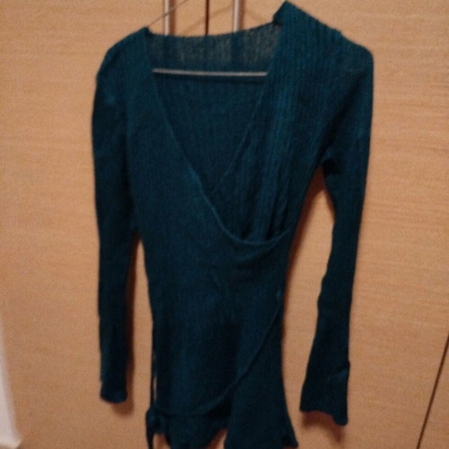 Long petrol pullover Italy like new, wool, one size