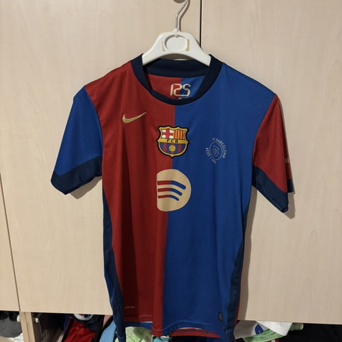 Barcelona Lamine Yamal kids jersey