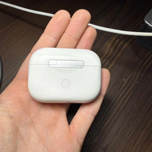 AirPods Pro (2nd generation) used, in very good condition