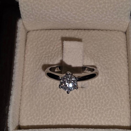 Solitaire ring white gold K18 new with 0.60cts diamond