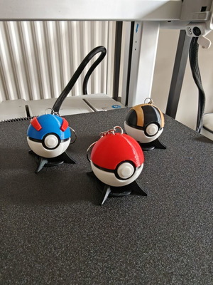 3D Printed Pokeball Clicker Keychain with Mechanical Switch