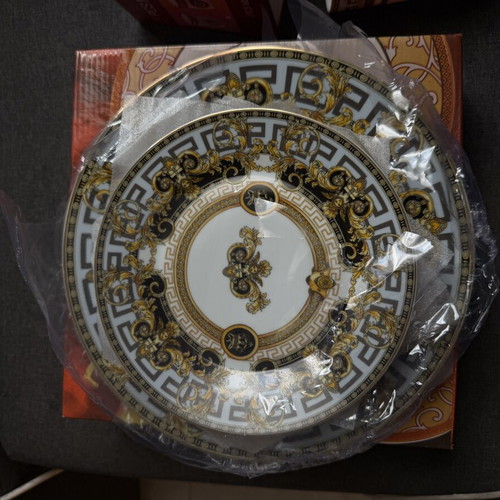Versace Italy G-7602-7 Porcelain Dessert Plate Set 7pcs with 2 Cups