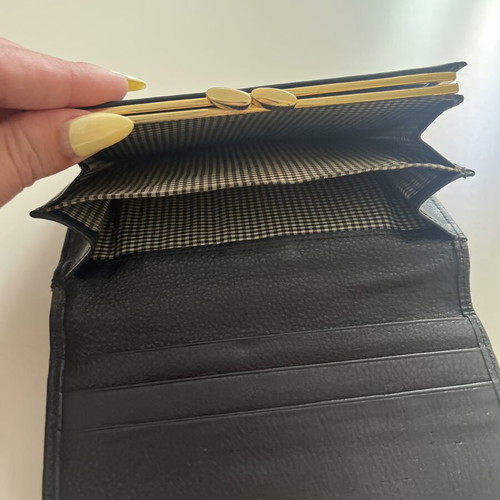 Australia Vintage Wallet like new, black leather
