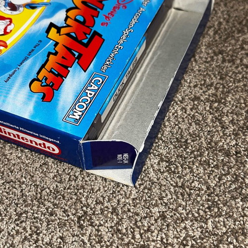 Nintendo NES DuckTales game like new with cartridge, box, and manual