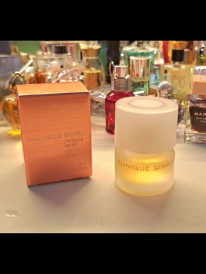 Clinique Simply Spray Pour Femme Vintage Miniature new
