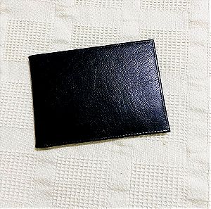 Δερμάτινο μαύρο πορτοφόλι