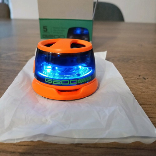 Mini Portable Speaker and Phone Holder with Fast Charging, 7 Colors