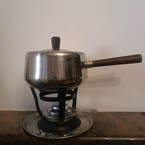 Fondue set like new