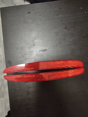 Honda Civic hatchback (FK7) OEM rear reflectors like new