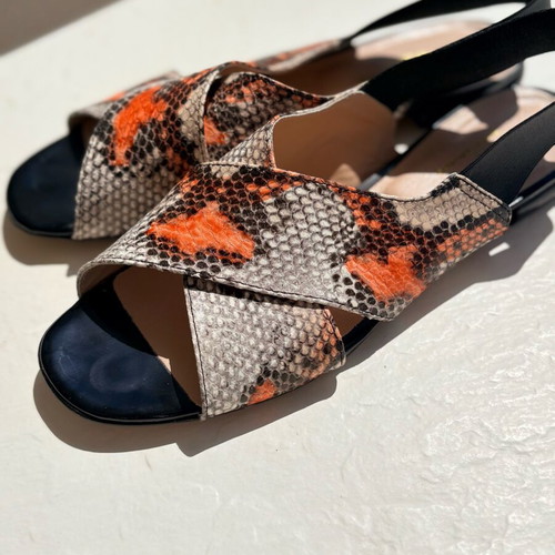 Perlapura leather sandals like new, black, size 40