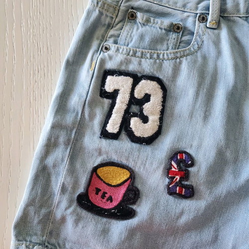 Pepe Jeans shorts new, size S 26, blue with embroidered designs