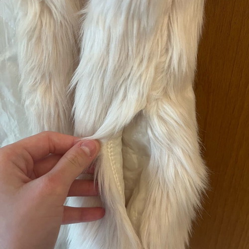 BluDeSe sleeveless fur vest like new, white/beige, M/L
