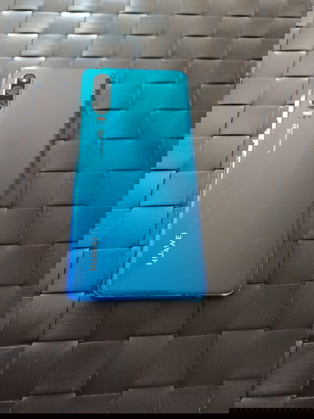 Huawei P30 (με ανάγκη επισκευής)