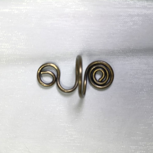 Brass ring with meander design handmade, new, oxidized, size 18.5 mm