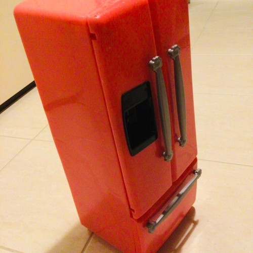 Our Generation Refrigerator like new, 40 x 17 cm
