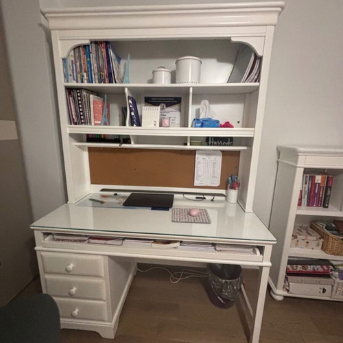 Children's Desk and Library American Style like new