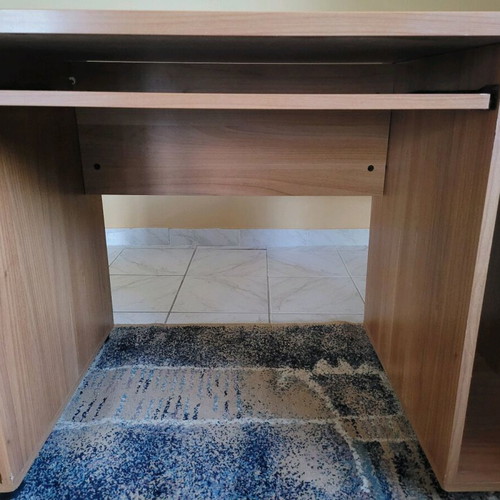 Computer desk used, wood, 140x70x76 cm, drawer and shelves