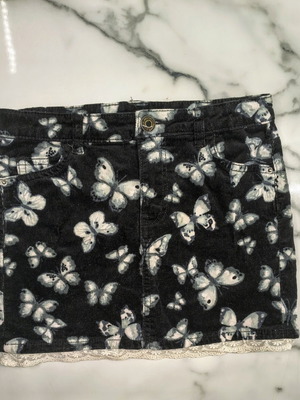 H&M girls' denim skirt size 128 with butterflies and lace, new