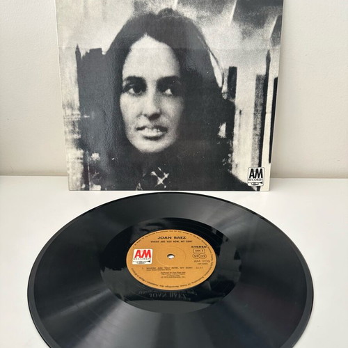 Joan Baez Where Are You Now My Son record like new, rock