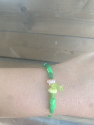 Women's bracelet new, green