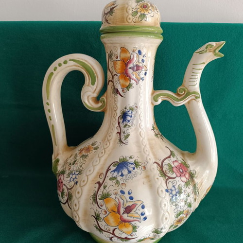 Capodimonte decorative jug from Italy like new