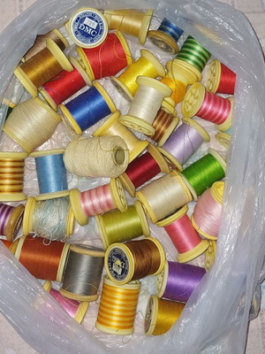 Threads used, pack of 70, various and embroidery