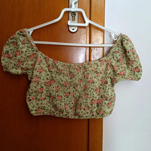 Floral crop top Stradivarius like new, pink and green, size M