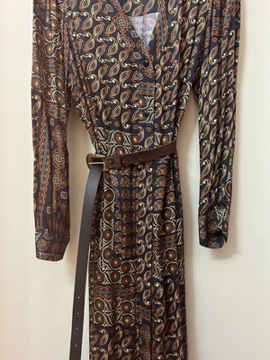 Passager dress midi to maxi with brown patterns like new, size L