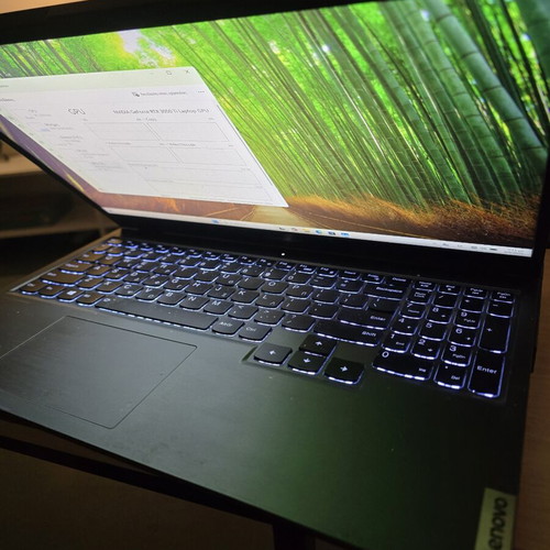 Lenovo Legion gaming laptop i5-10500H RTX 3050 Ti 16GB RAM 1TB SSD