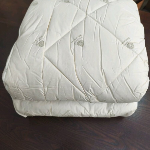 Wool double quilt new with Australian wool and percale fabric 2.20x2.40