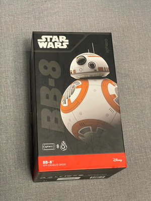 Star Wars remote-controlled robot like new, collectible