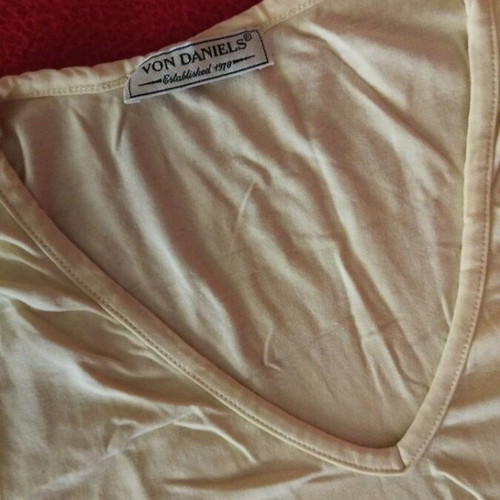 Blouse size L yellow like new