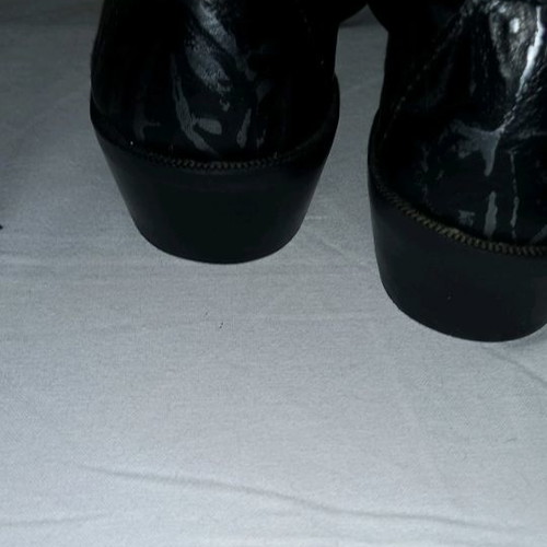 Tony Walker women's shoes new, size 37, black with embossed gray pattern