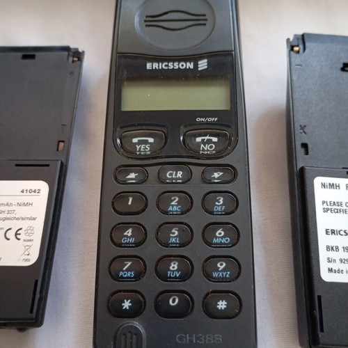 Ericsson CH388 vintage collectible phone package used