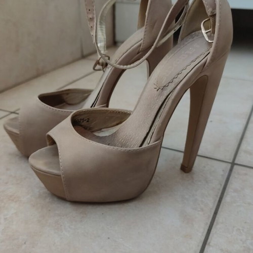 Women's high platform sandals size 36 used, beige