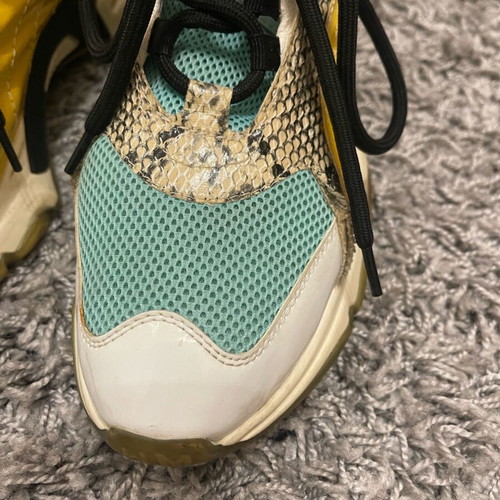 Nak sneakers leather patent with animal print like new